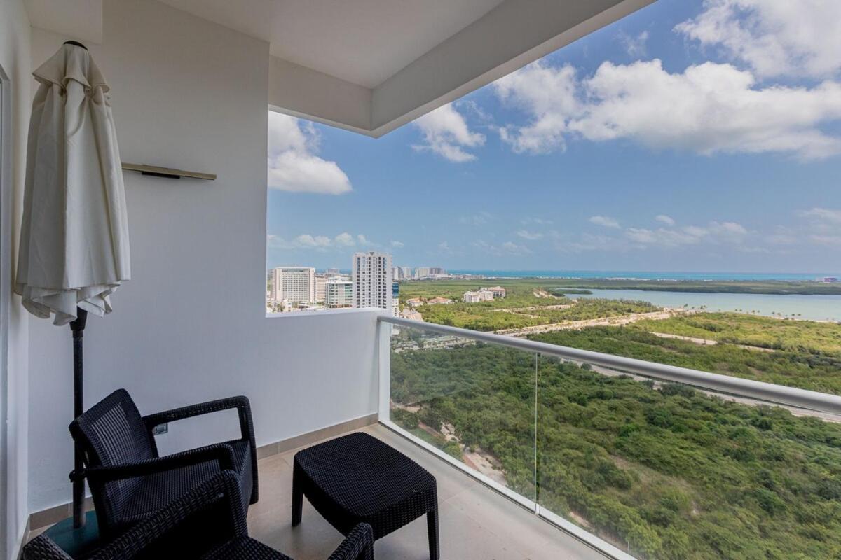 Laguna Vista Panama Torre Malecon Cancun